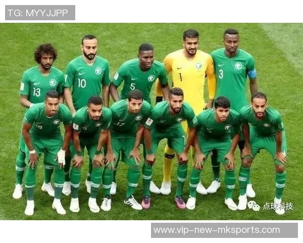 全球足球巨星齐心抗疫传递希望与团结的力量